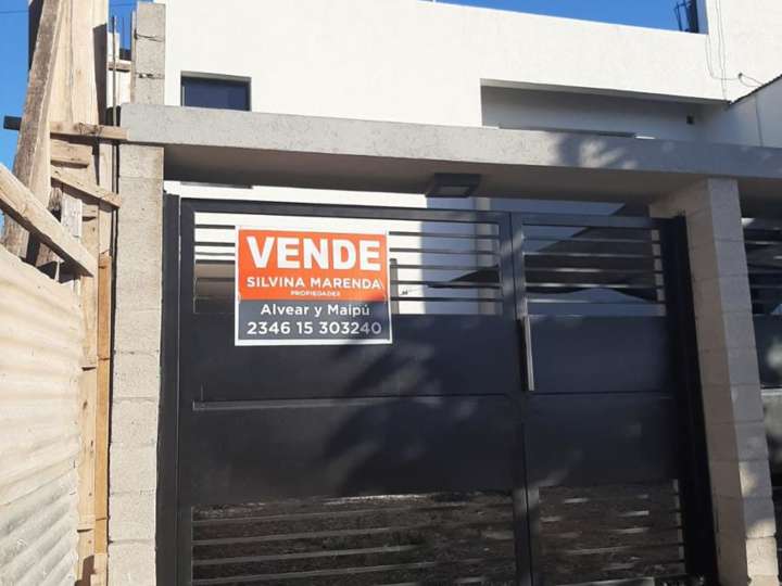 Casa en venta en La Rica, Chivilcoy