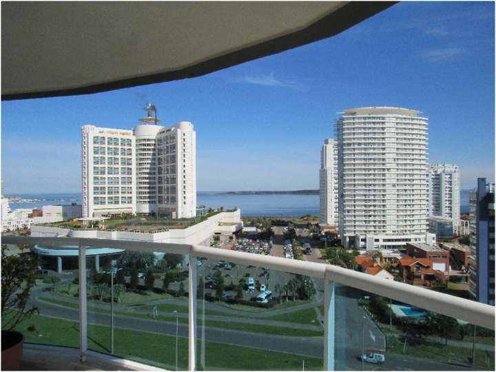 Apartamento en venta en Punta Del Este