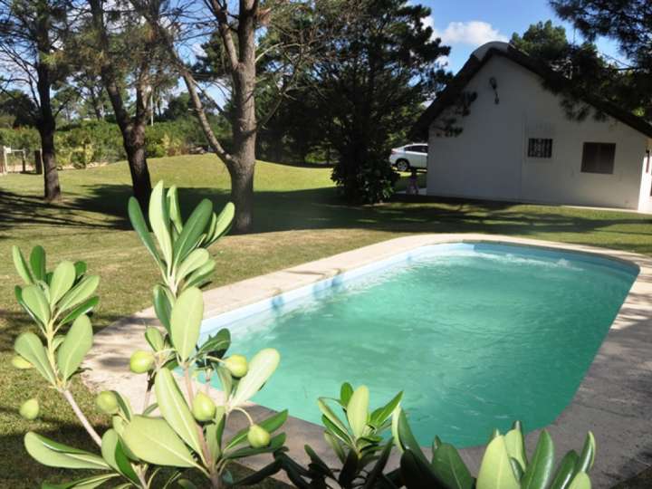 Casa en venta en Punta Colorada, Maldonado