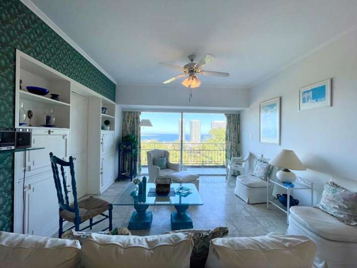 Apartamento en venta en Punta Del Este