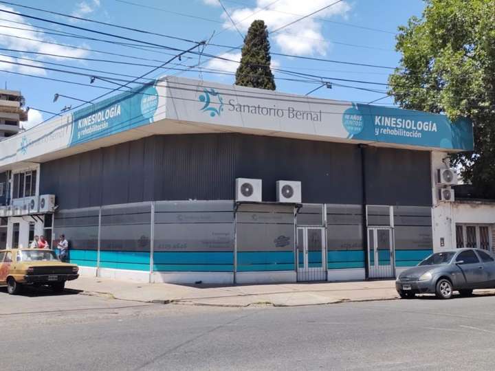 Comercial / Tienda en venta en Avellaneda, 47, Buenos Aires