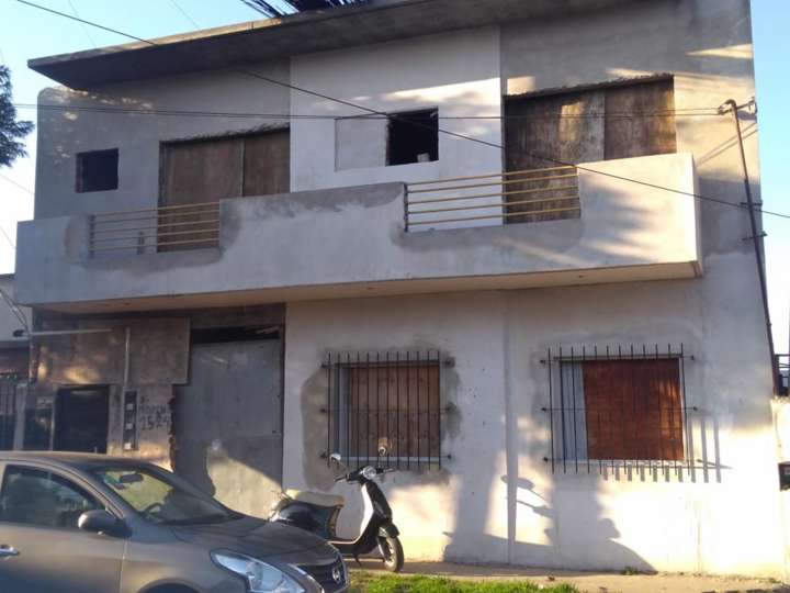 Departamento en venta en Moreno, Buenos Aires