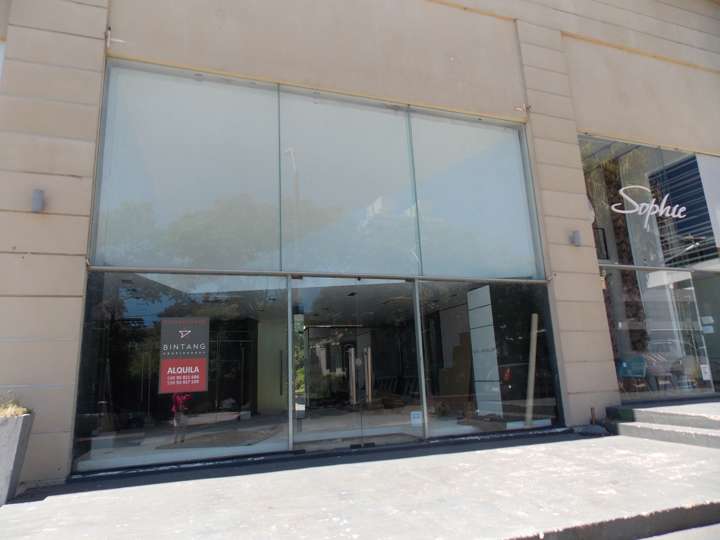 Comercial / Tienda en venta en Maldonado