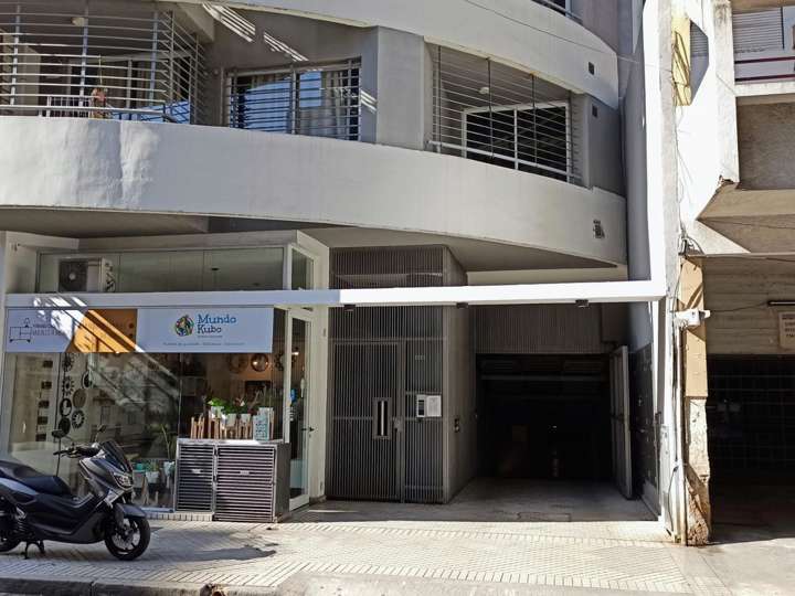 Cochera en alquiler en Entre Ríos, 1511, Santa Fe