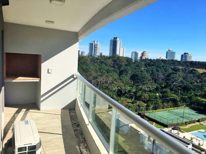 Apartamento en venta en Avenida del Mar, Punta Del Este