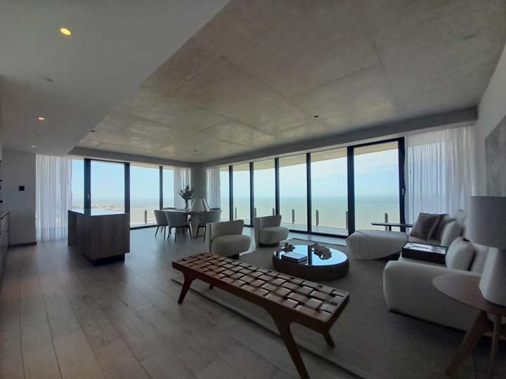 Apartamento en venta en Punta Del Este