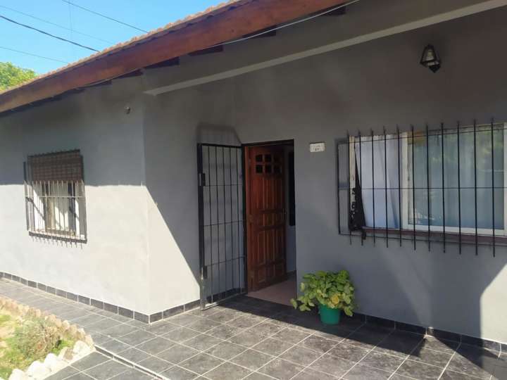 Casa en venta en Pizzurno, Parque San Martín