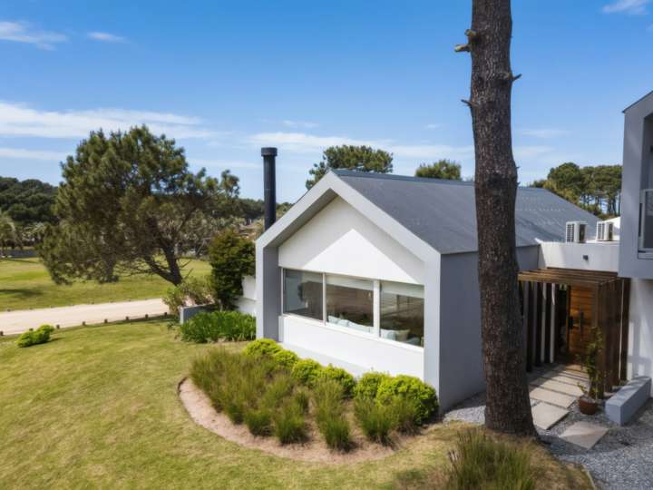 Casa en venta en Paseo del Lago, Maldonado