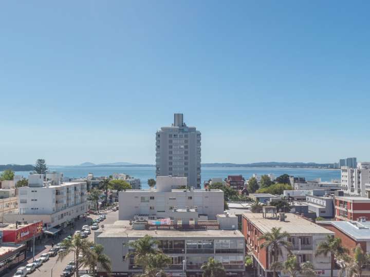 Apartamento en venta en Las Gaviotas (Calle 29), Punta Del Este