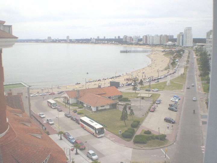 Apartamento en venta en Emilio Inzaurraga (Calle 31), Punta Del Este