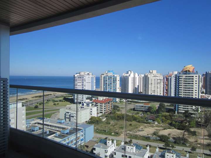 Apartamento en venta en Punta Del Este