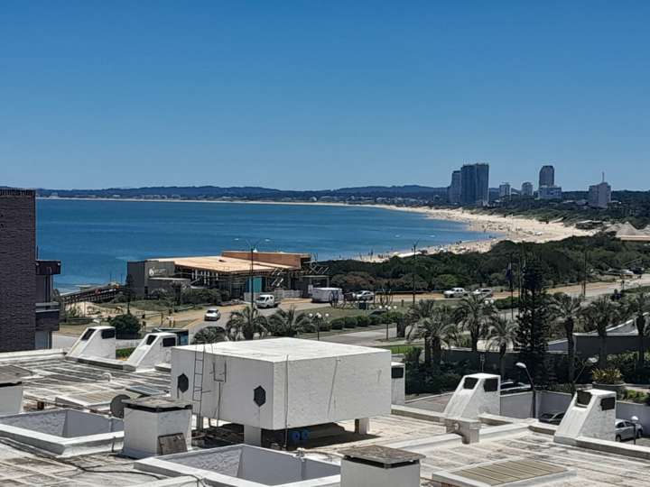 Apartamento en venta en Punta Del Este