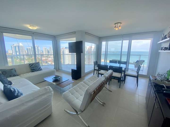 Apartamento en venta en Punta Del Este