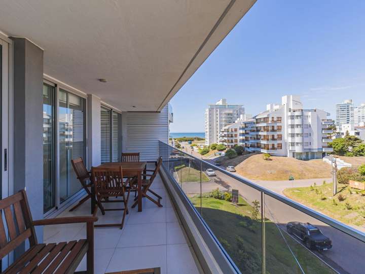 Apartamento en venta en Juana de América, Punta Del Este
