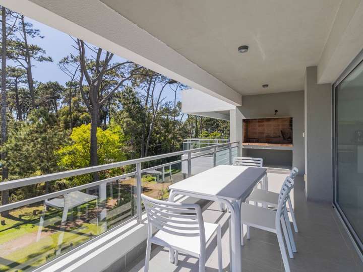 Apartamento en venta en De Las Rosas, San Rafael - El Placer