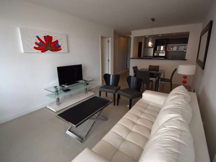 Apartamento en venta en Avenida Chiverta, Punta Del Este