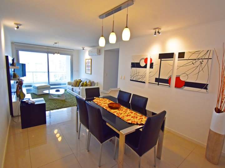 Apartamento en venta en Biarritz, Punta Del Este