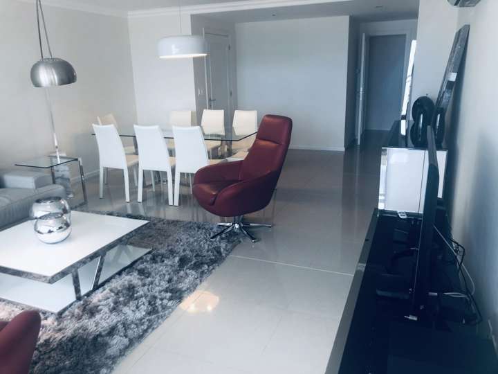 Apartamento en venta en Punta Del Este