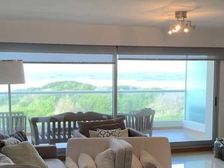 Apartamento en venta en Punta Del Este