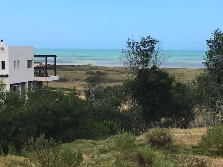 Terreno en venta en De Arosa, Maldonado