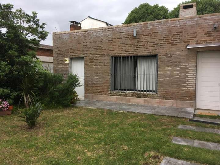 Casa en venta en Calle 29, Buenos Aires