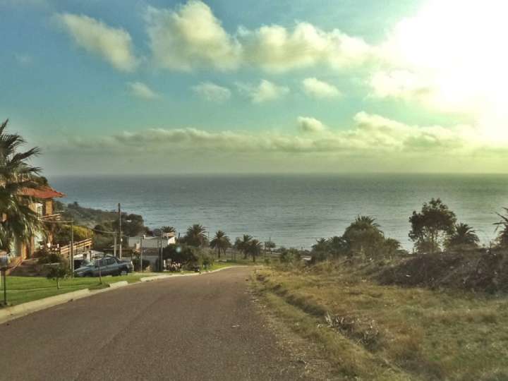 Terreno en venta en Rambla de Los Ingleses, Piriápolis