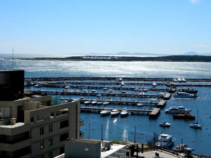 Apartamento en venta en La Galerna (Calle 21), Punta Del Este