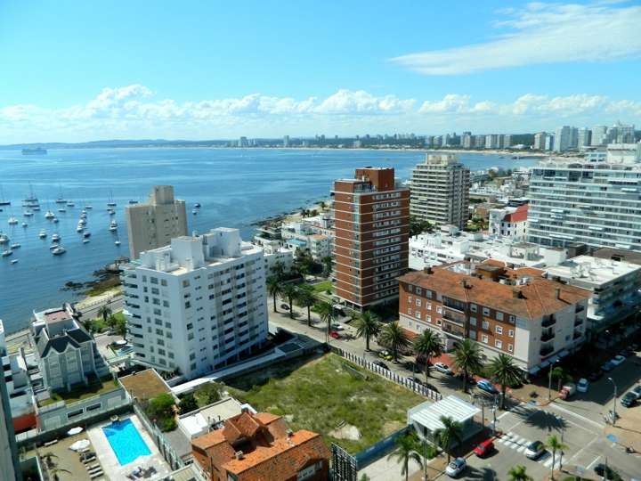 Apartamento en venta en La Galerna (Calle 21), Punta Del Este