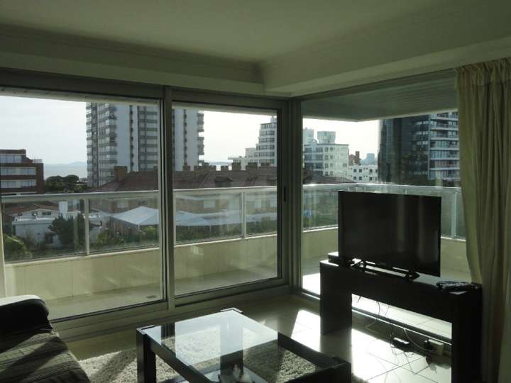Apartamento en venta en Bulevar General José Gervasio Artigas, Punta Del Este