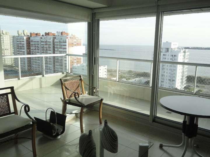 Apartamento en venta en Bulevar General José Gervasio Artigas, Punta Del Este