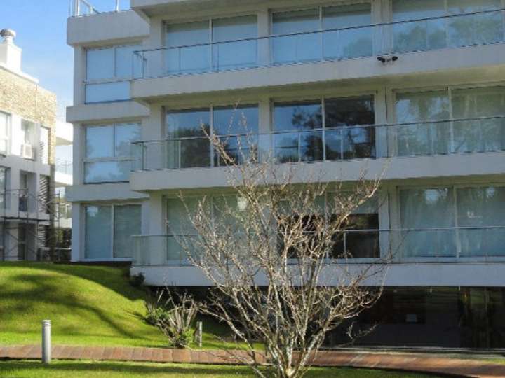 Apartamento en venta en Avenida José Terradel, Maldonado