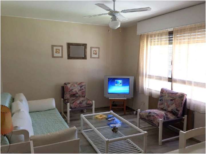 Apartamento en alquiler en Punta Del Este