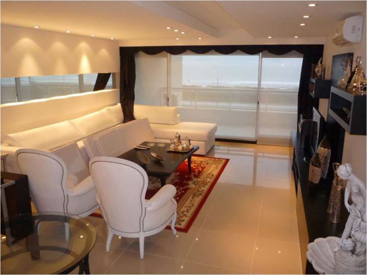 Apartamento en venta en Punta Del Este