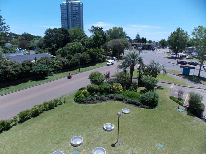 Apartamento en venta en Avenida Franklin Delano Roosevelt, Punta Del Este