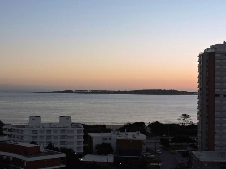 Apartamento en venta en Punta Del Este