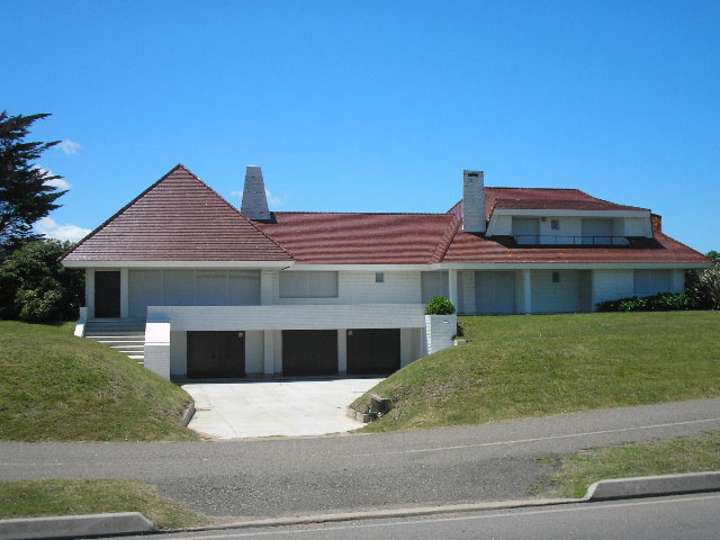 Casa en alquiler en Pinares, Maldonado