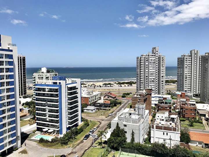 Apartamento en venta en Punta Del Este