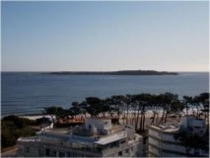 Apartamento en venta en Punta Del Este