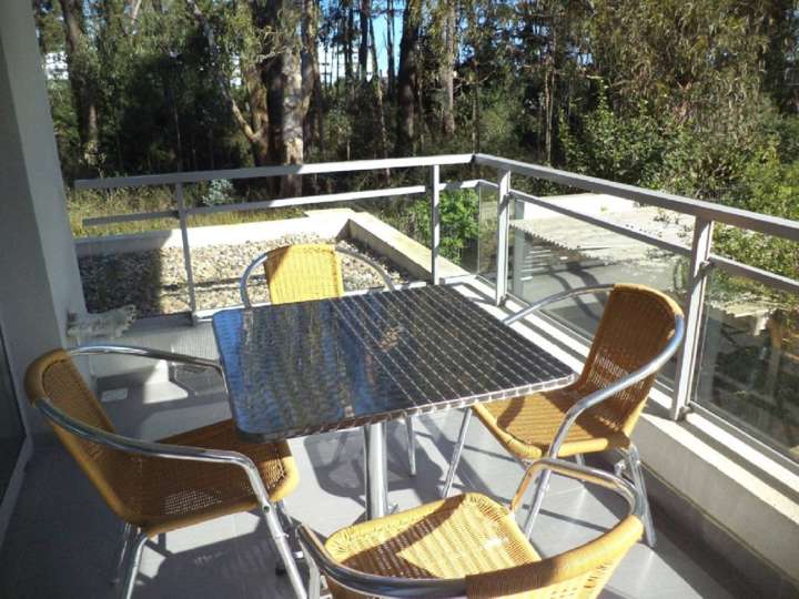 Apartamento en venta en De Las Rosas, San Rafael - El Placer