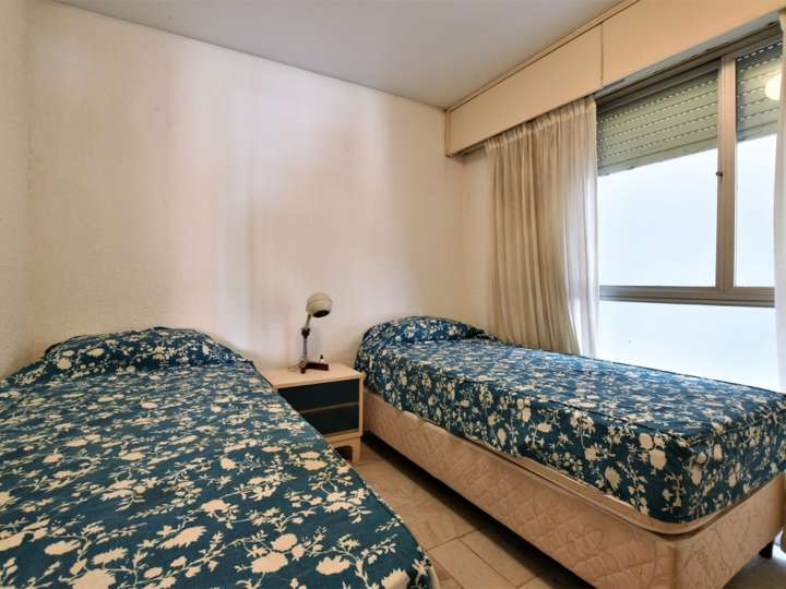 Apartamento en venta en Gorlero, Punta Del Este