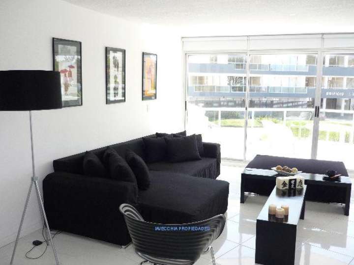 Apartamento en venta en Pinares, Maldonado