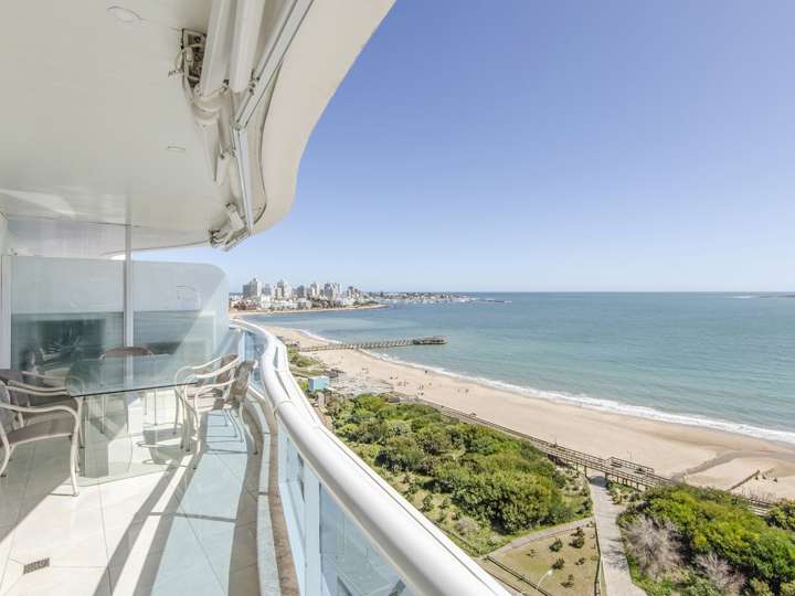 Apartamento en venta en Punta Del Este