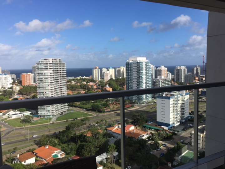 Apartamento en venta en Punta Del Este