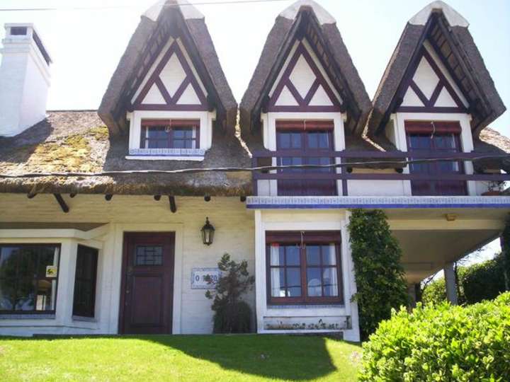 Casa en venta en Pinares, Maldonado