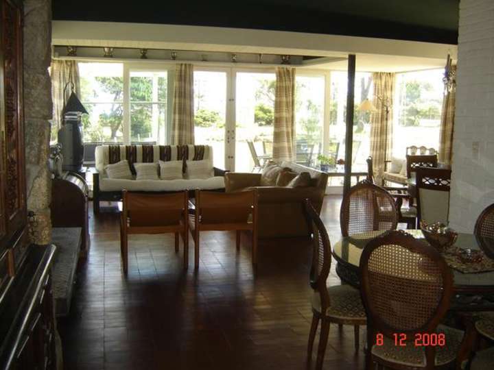 Casa en venta en Pinares, Maldonado