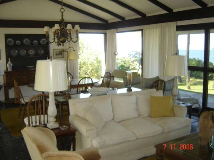 Casa en venta en Pinares, Maldonado