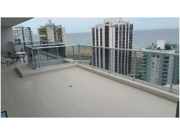 Apartamento en venta en Punta Del Este