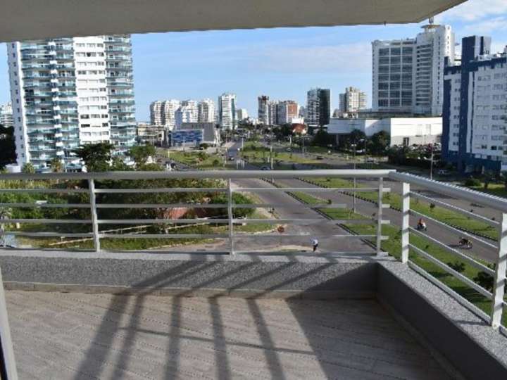 Apartamento en venta en Punta Del Este