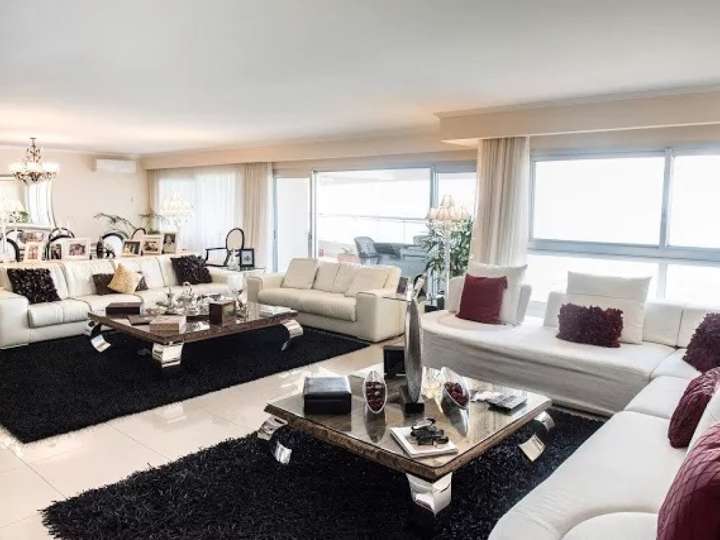 Apartamento en venta en Punta Del Este
