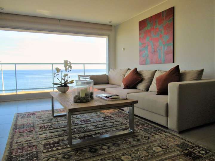 Apartamento en venta en Pinares, Maldonado